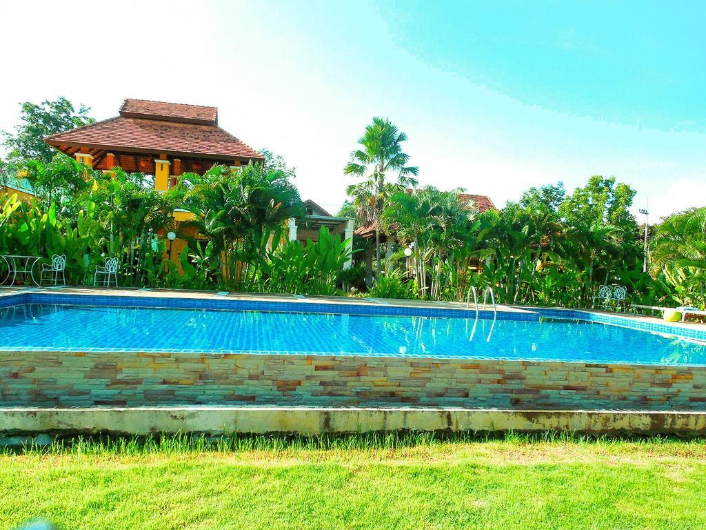 Palm Spa Village Resort Мае Рим Екстериор снимка